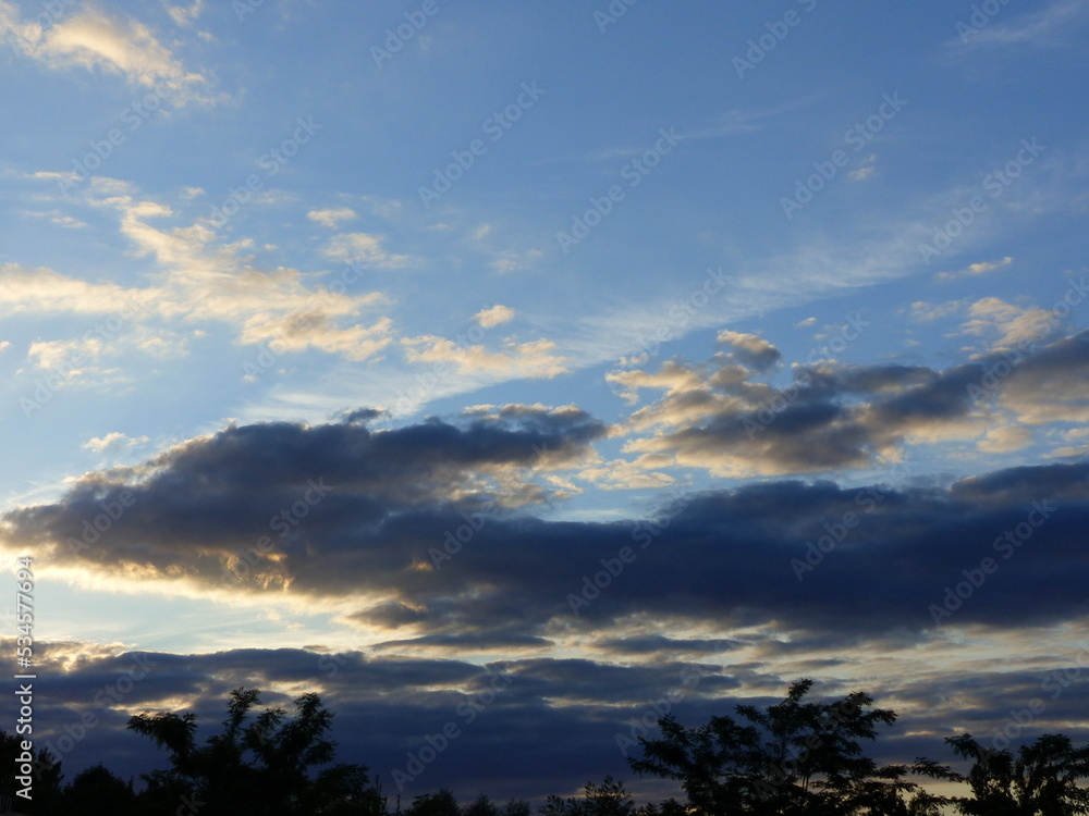 Fototapeta premium Zachmurzone niebo