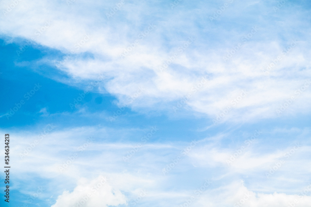 Naklejka premium blue sky with clouds