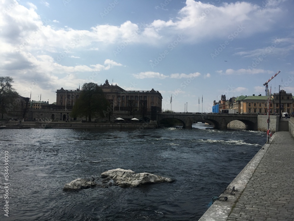Fototapeta premium river city