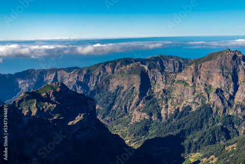 Wanderung zum höchsten Punkt auf der Azoreninsel Madeira - dem Pico Ruivo - Portugal
