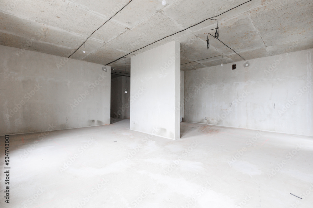 Obraz premium interior of the apartment without decoration in gray colors
