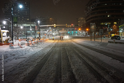 Snow fall in Silver spring (Maruland) during the night