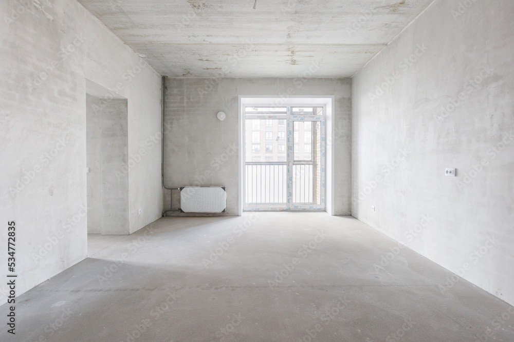 Obraz premium interior of the apartment without decoration in gray colors