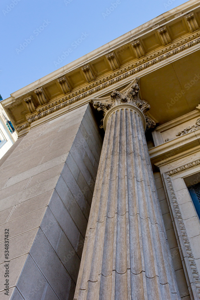 Obraz premium Corinthian pillar