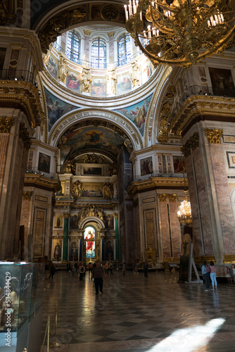 Dedicated to Saint Isaac of Dalmatia  a patron saint of Peter the Great. Saint Isaac s Cathedral was originally built as a cathedral but was turned into a museum by the Soviet government in 1931.