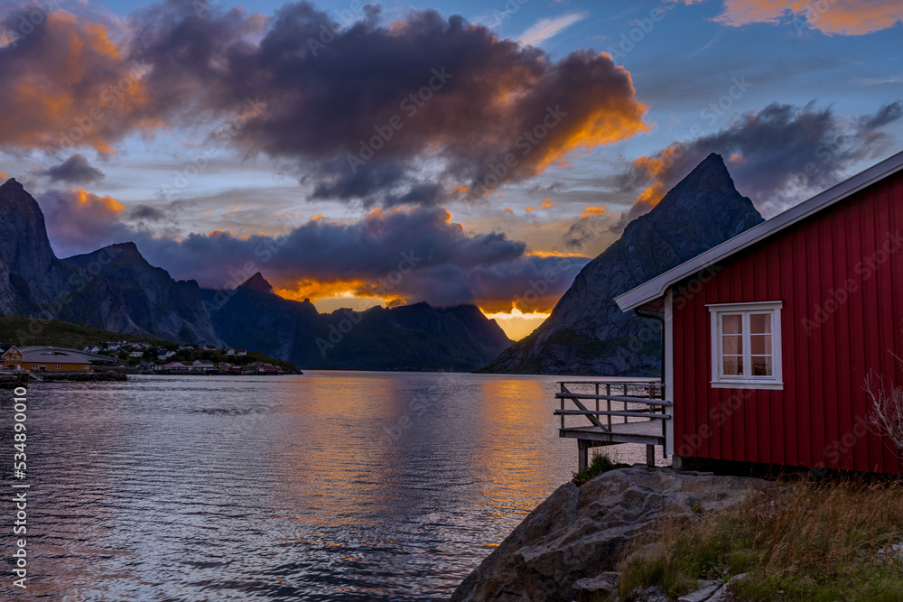 Fototapeta premium sunset over the lake