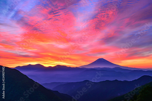 朝焼けと富士山 