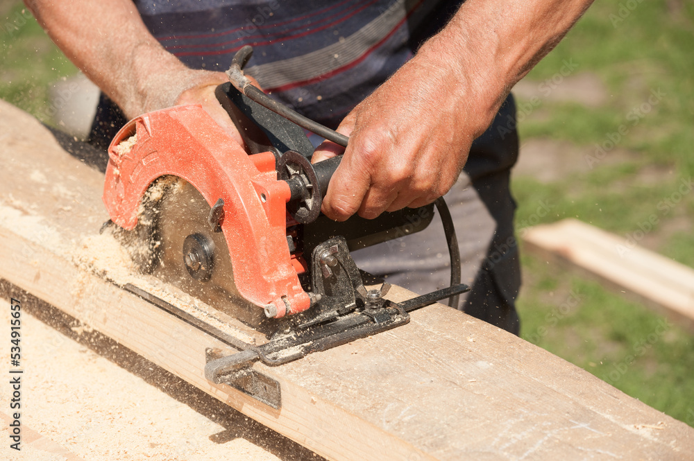 wood cutting process