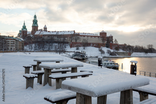 Obraz na płótnie Royal Wawel Castle on in winter time w salonie