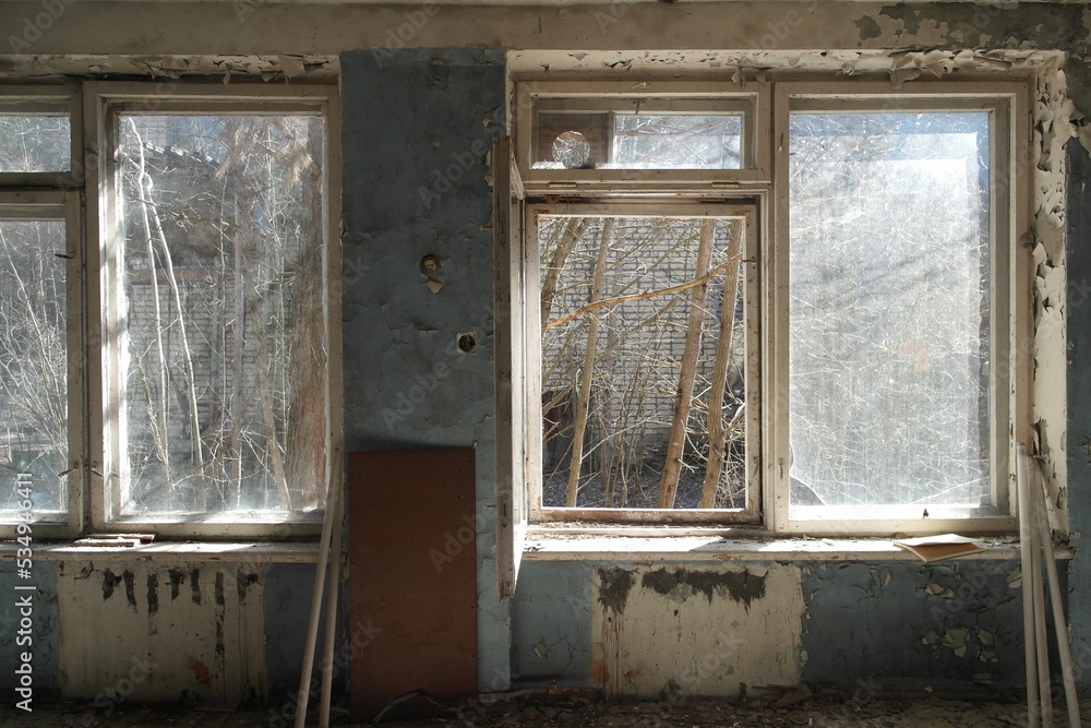 Abandoned Building in Pripyat / Chernobyl