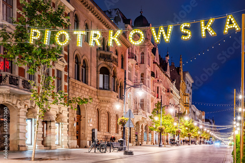Obraz na plátne Miasto Łódź- widok na ulicę Piotrkowską.