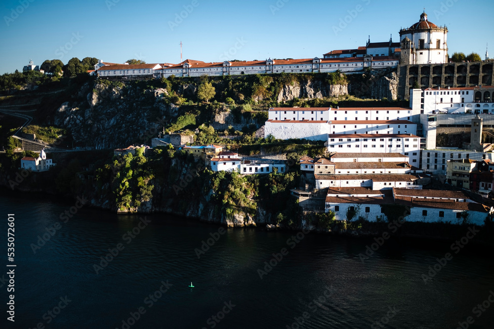 View of the banks of the Douro River in Vila Nova de Gaia, Porto, Portugal.