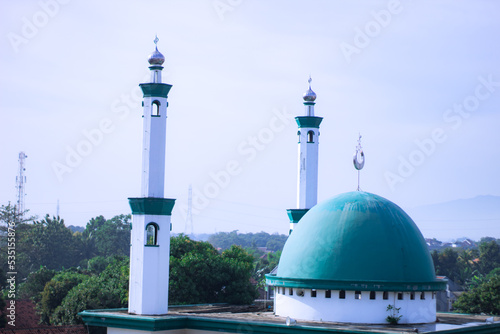 Wallpaper Mural the green dome of the Jami Al Hikmah Mosque Torontodigital.ca