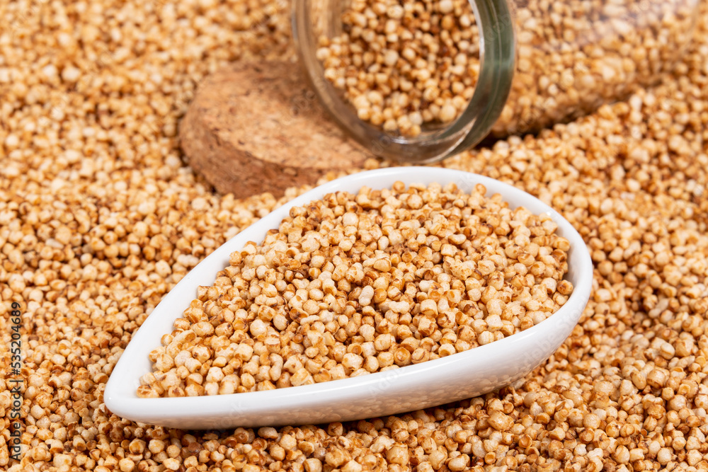 Quinua Seeds Pop Food Organic Healthy - Chenopodium Quinua Quinua Seeds Pop Food Organic Healthy - Chenopodium Quinua