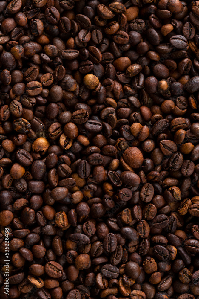 Fototapeta premium High roast coffee beans structured and textured background