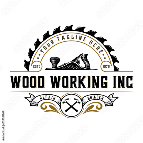 Foto carpenter vintage logo design