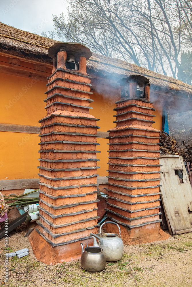 Zdjęcie Stock YANGDONG TRADITIONAL VILLAGE, SOUTH KOREA traditional