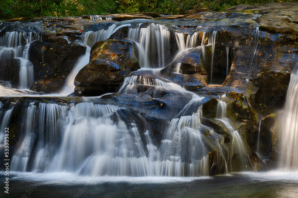 Obraz premium waterfall in the mountains