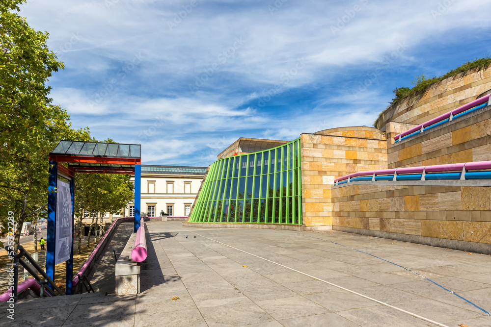 Stuttgart Neue Staatsgalerie new state gallery modern architecture in Germany Stuttgart Neue Staatsgalerie new state gallery modern architecture in Germany