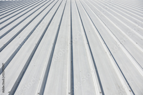Metal roofing in commercial construction