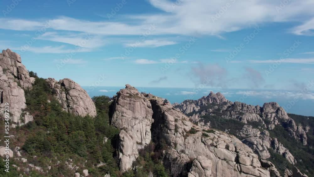 The beautiful natural scenery of Laoshan Mountain in Qingdao The beautiful natural scenery of Laoshan Mountain in Qingdao