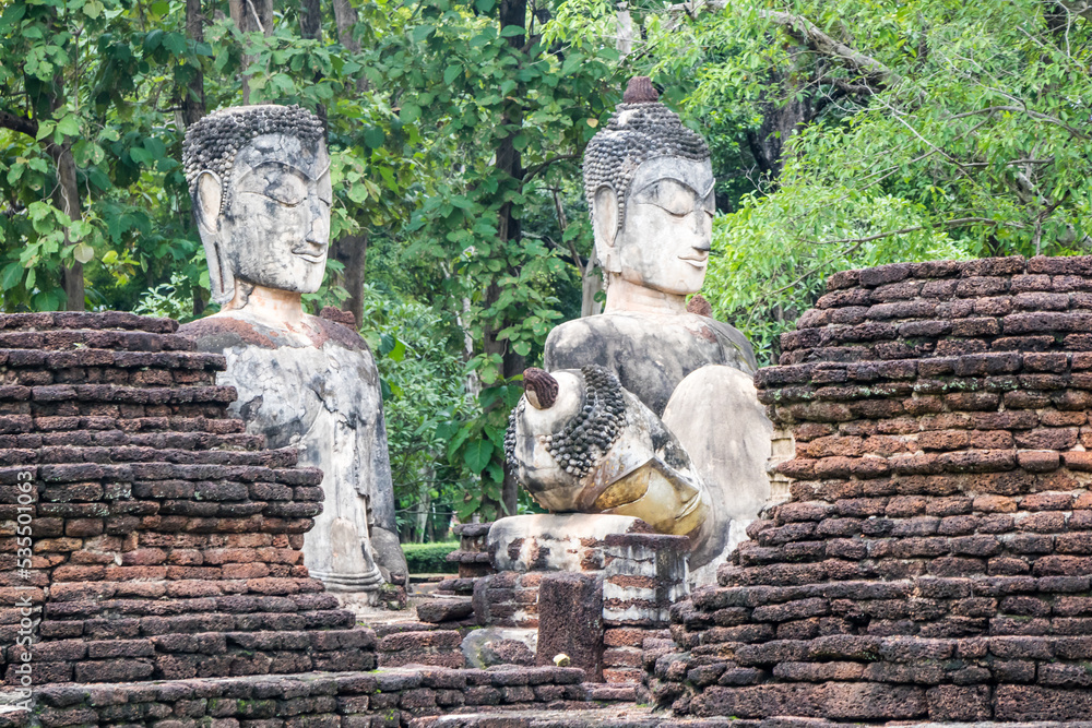 Buddha statues