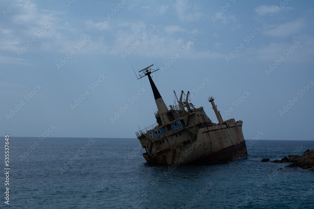 Fototapeta premium Old shipwreck and blue water