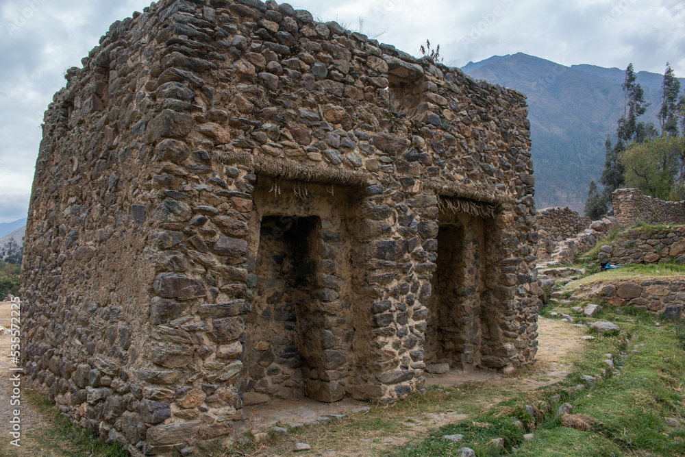 Inca structure with arches in the archaeological site Quelloraqay, in the Sacred Valley Peru.