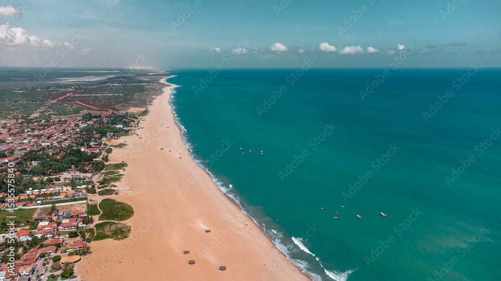 Fototapeta premium Praia Litoral Paisagem Verão Mar Oceano São Miguel do Gostoso Nordeste Brasil Rio Grande do Norte Viagem Viajar Turismo Turístico Vila Pescadores Costa Drone Aéreo