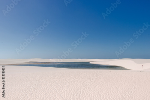 Obraz na płótnie white sand / lençois maranhenses w salonie