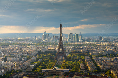 Aerial sunset view of Eiffel Tower in Paris. France © Pawel Pajor