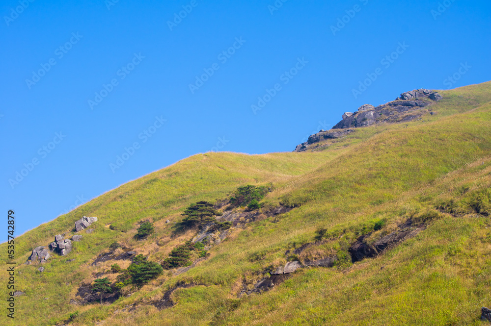 Fototapeta premium The early autumn scenery of Wugong Mountain Natural Scenic Area, Pingxiang, Jiangxi, China