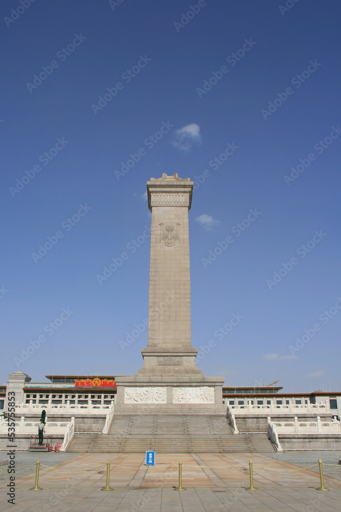 Monument to the people's heroes at tiananmen square in beijing (china) 