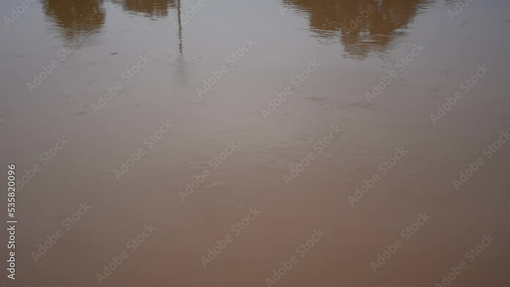 The river becomes brown after heavy rain in the rainy season. The river becomes brown after heavy rain in the rainy season.