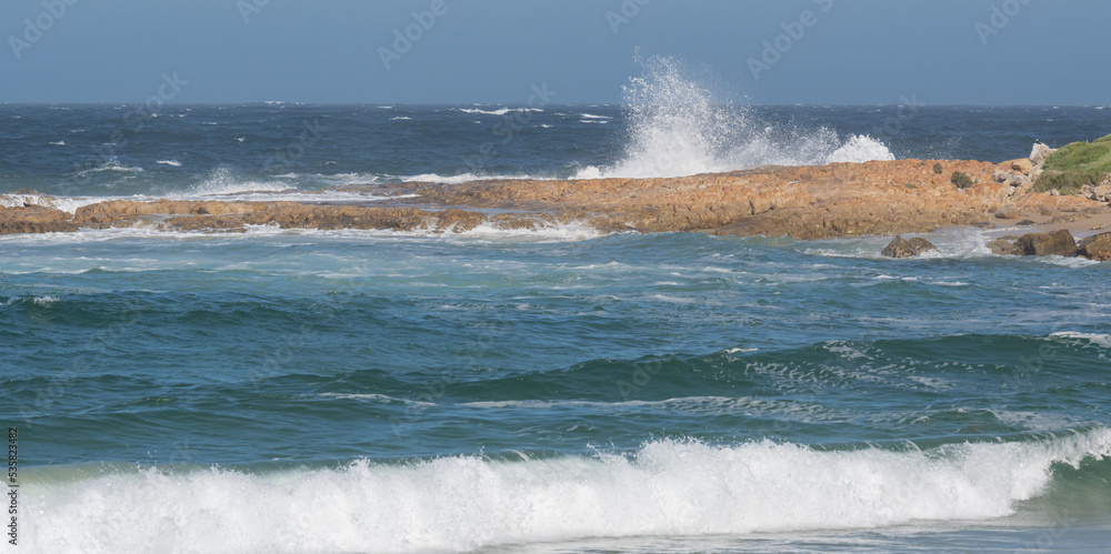 Indischer Ozean an der Küste Plettenberg Bay Südafrika