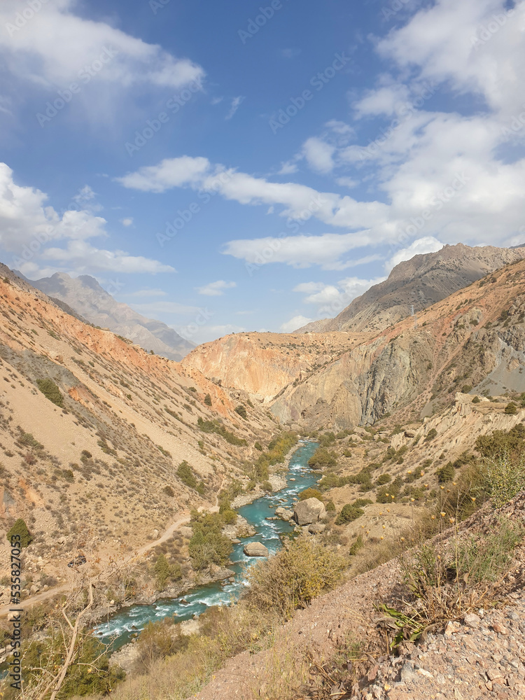 Fototapeta premium Mountain river Iskanderdarya Tajikistan