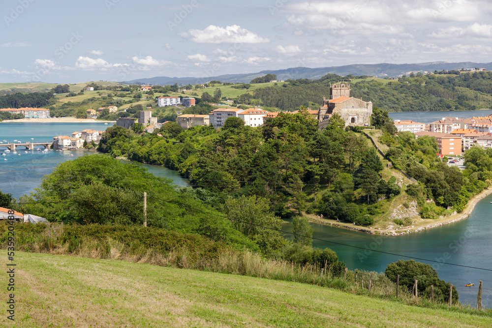 Fototapeta premium san vicente de la barquera