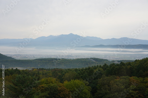 富良野から十勝岳を望む