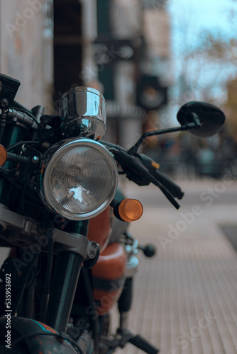 MOTOCICLETA