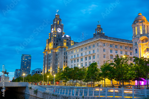 Foto Royal Liver Building was built in 1911 on Pier Head in Liverpool, Merseyside, UK