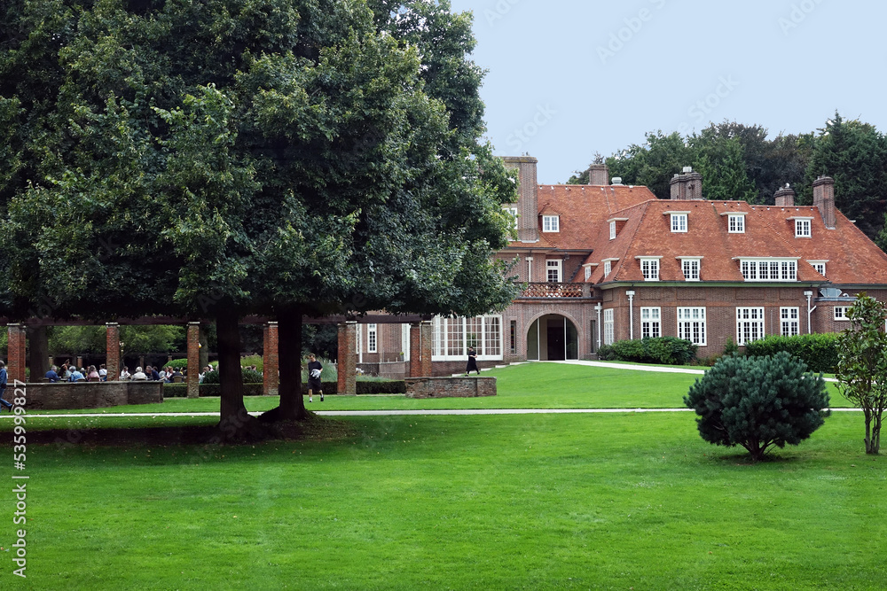 The garden of museum Voorlinden in Wassenaar