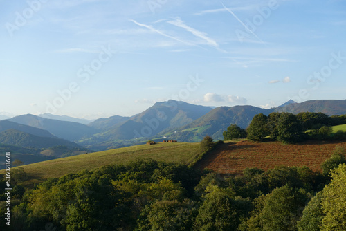 La campagne basque et les montagnes du Pays Basque