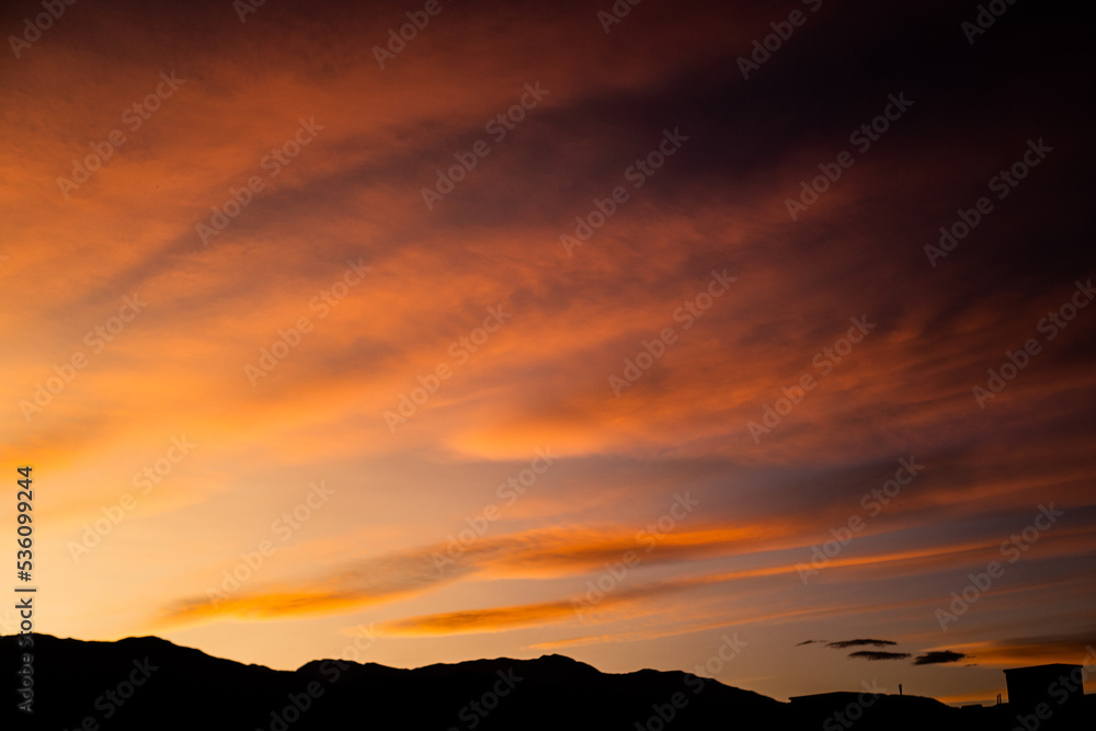 Obraz premium sunset in the mountains