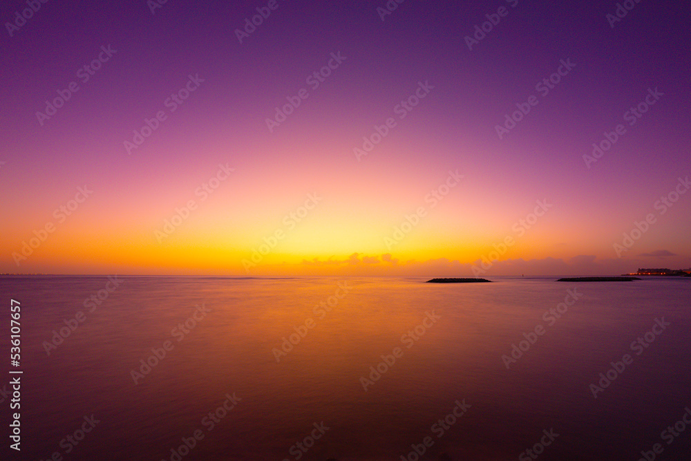 Fototapeta premium 海の夕焼け