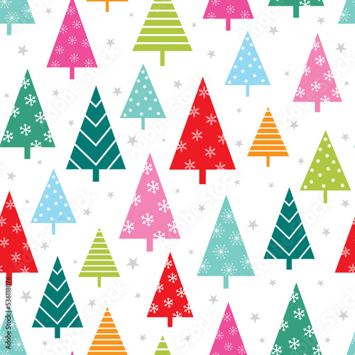 seamless christmas pattern with colorful tree design © vanillasky30