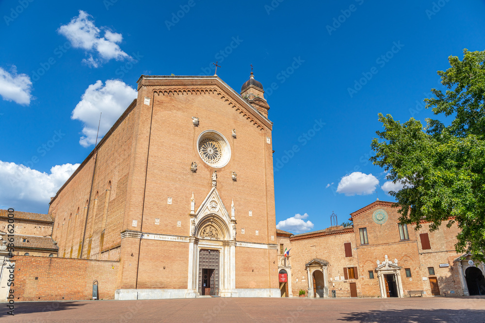 Basilica di San Francesco, à Sienne, Italie
