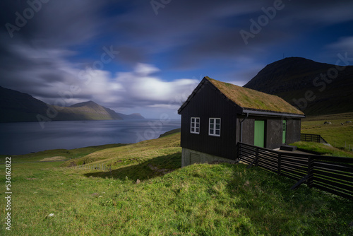 Obraz na płótnie Traditional house in the Faroe Islands. w salonie