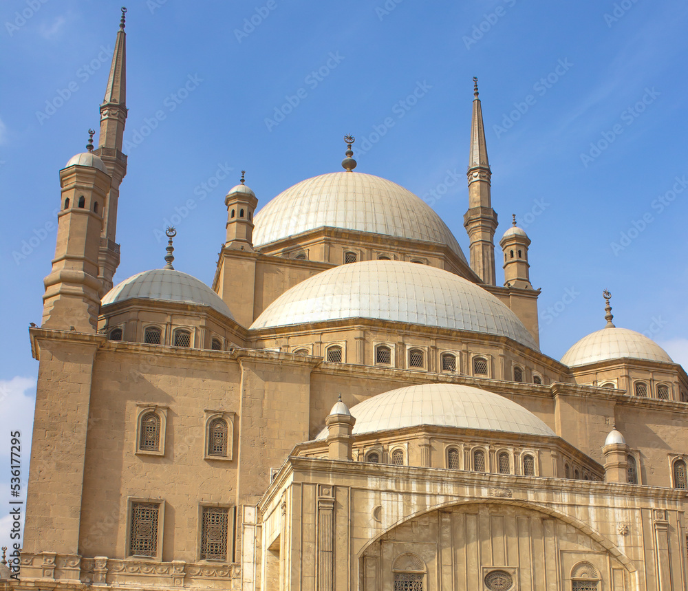 Obraz premium Facade of the mosque of Muhammad Ali in Cairo, Egypt