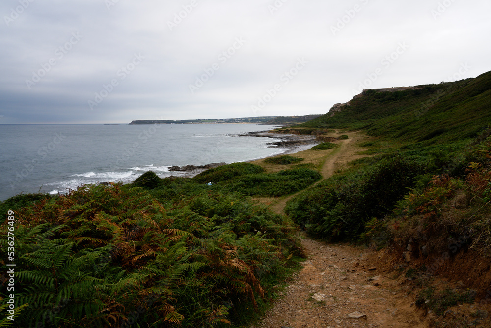 Footpath along the coast from Oxwich Bay to Port Eynon.