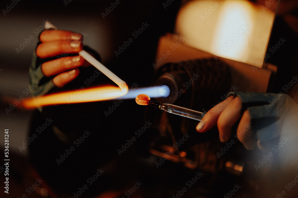 traditionelles Handwerk - Glasbläserei traditionelles Handwerk - Glasbläserei